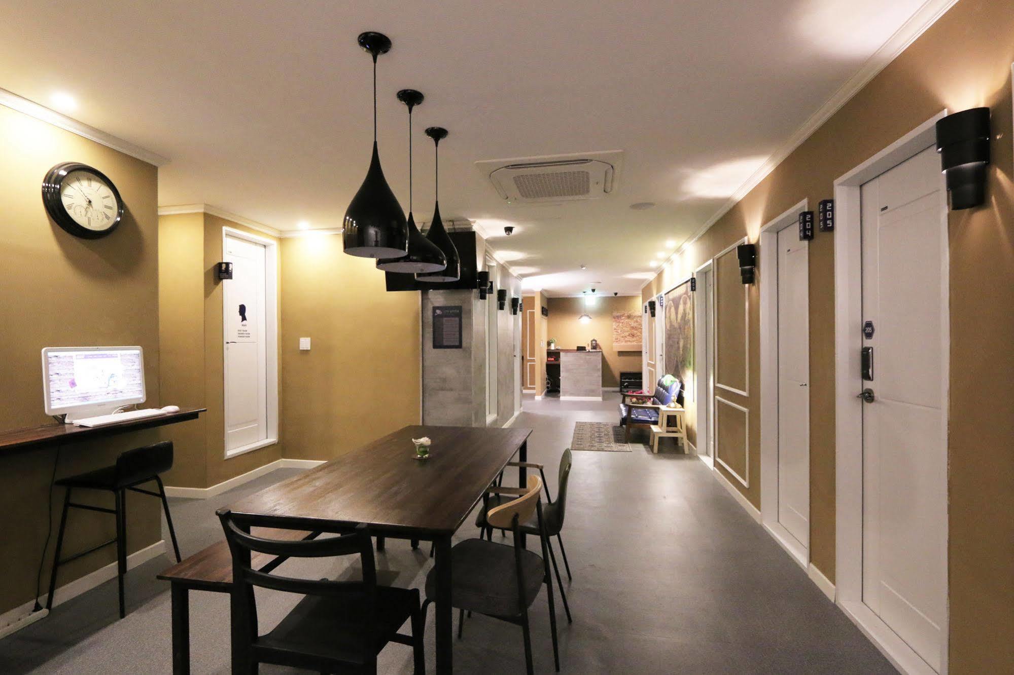 Blueboat Hostel Gyeongju Eksteriør bilde